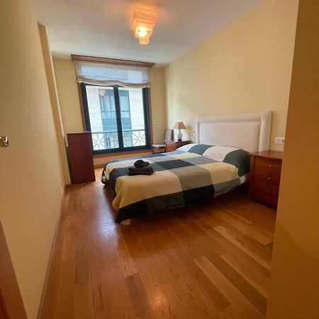 Apartamento En Ribeira A 200M De La Playa Exterior photo